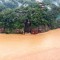 Nước lũ dâng cao tới ngón chân tượng phật khổng lồ Lạc Sơn